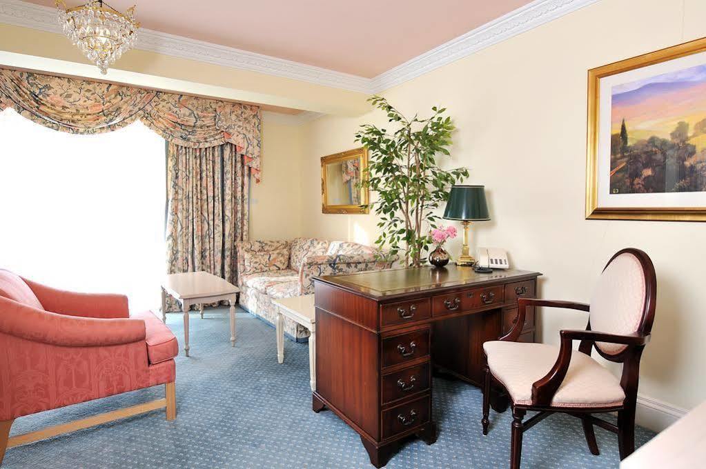 The Walnut Tree Hotel Bridgwater Kültér fotó